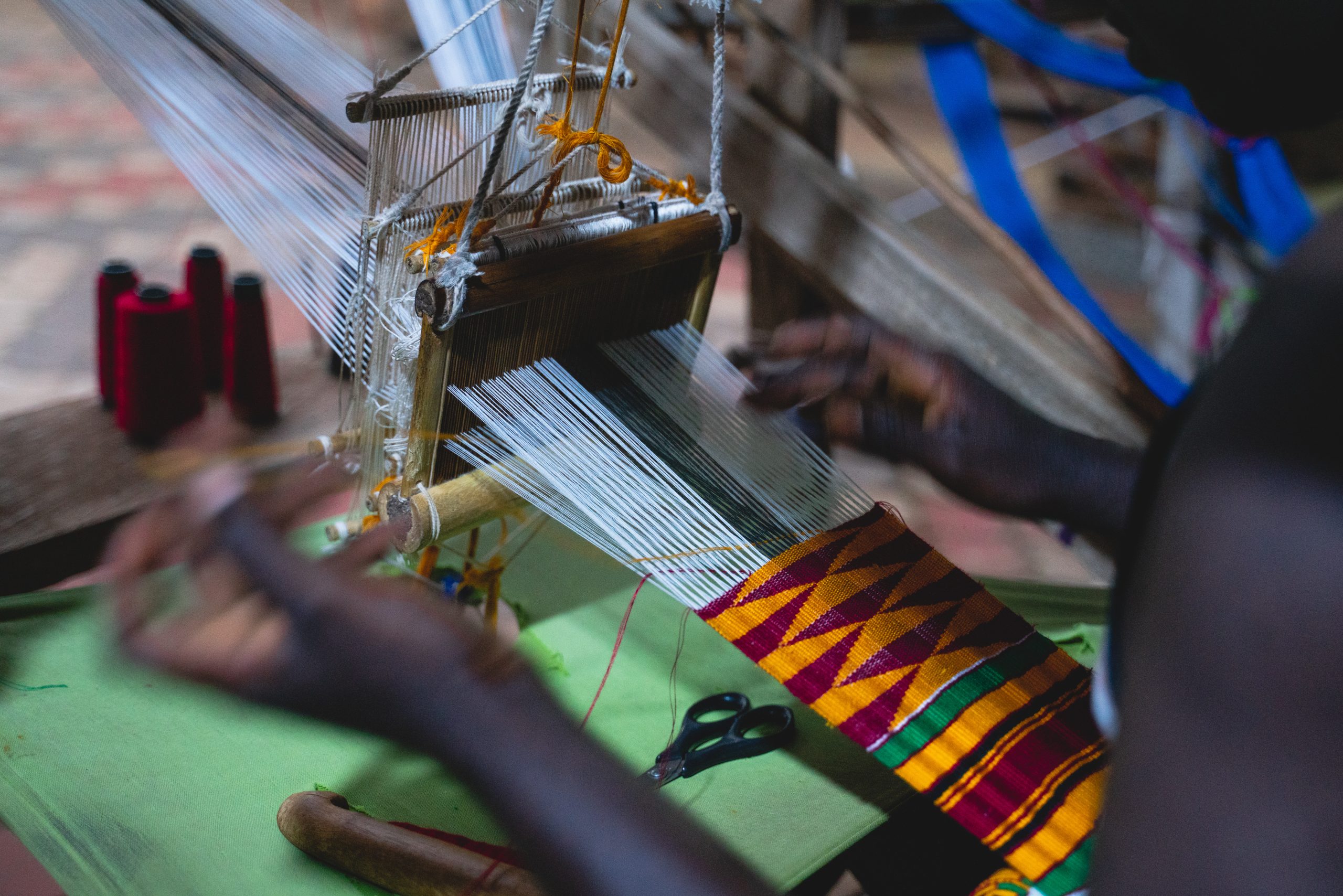African,Man,Weaving,Kente,Cloth